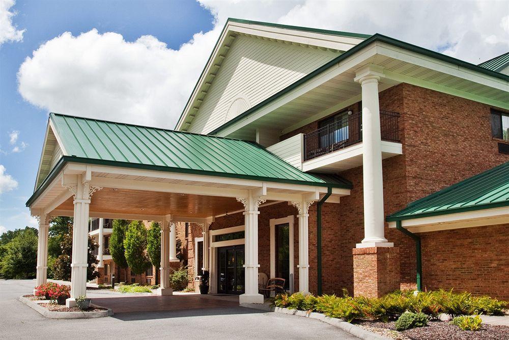 Country & By Radisson, Jonesborough-johnson City West, Tn Hotel 2*